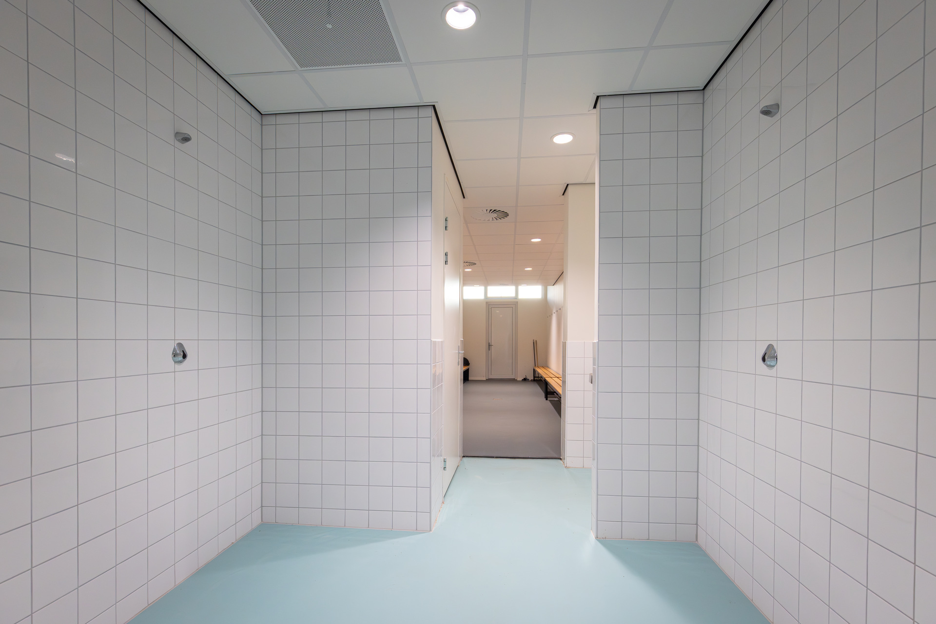 Kleedkamercomplex voetbalvereniging HDV in Den Haag