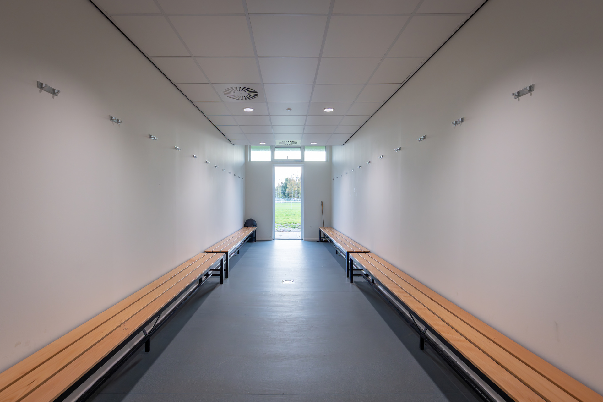 Kleedkamercomplex voetbalvereniging HDV in Den Haag