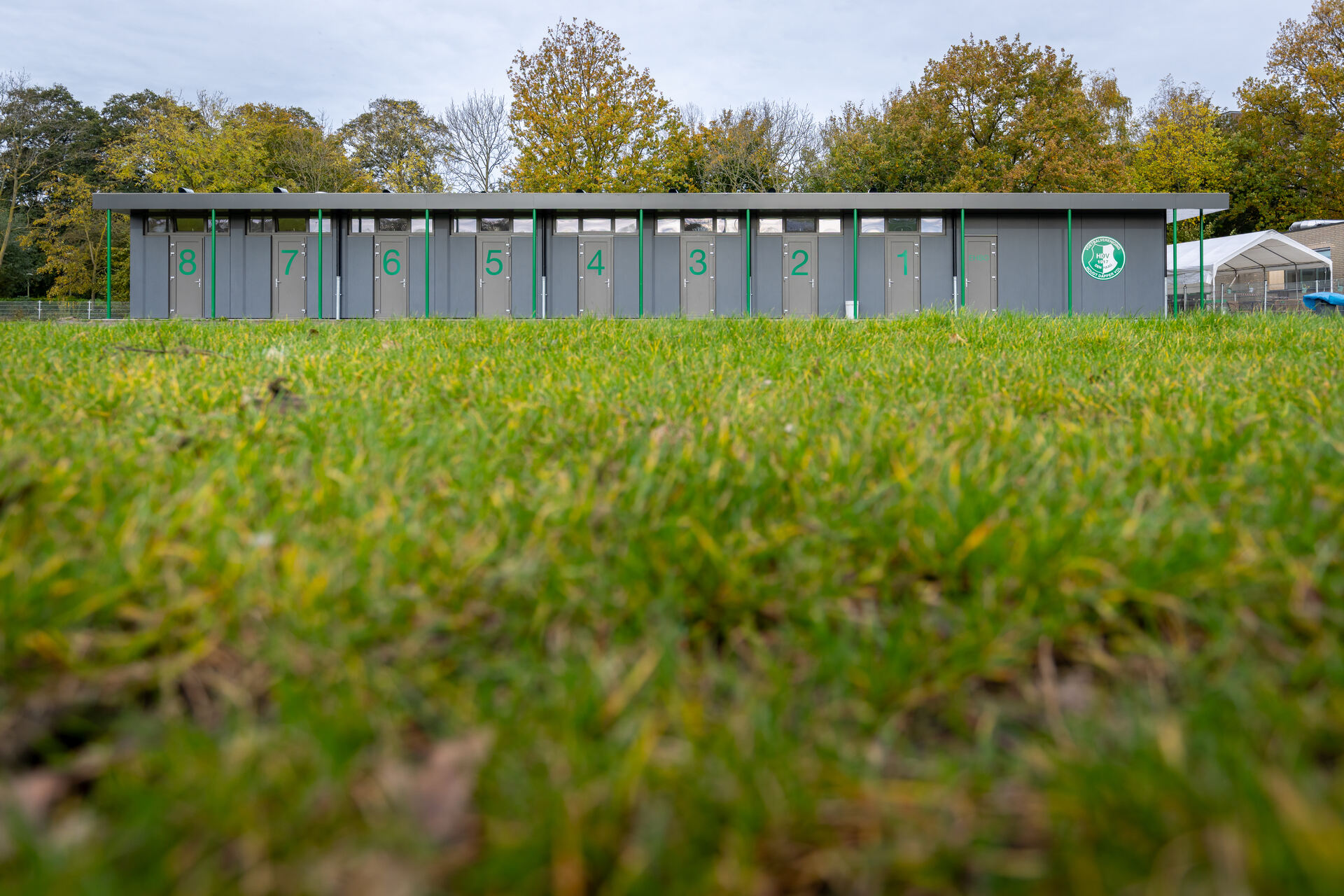 Kleedkamercomplex voetbalvereniging HDV in Den Haag - Van den Nagel Modulaire Bouw