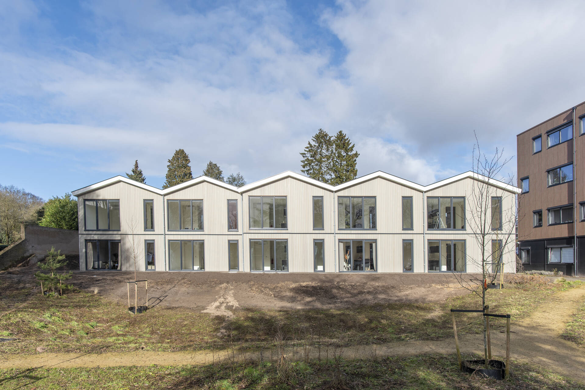 10 flexwoningen op tijdelijke locatie in Oosterbeek - Van den Nagel Modulaire Bouw