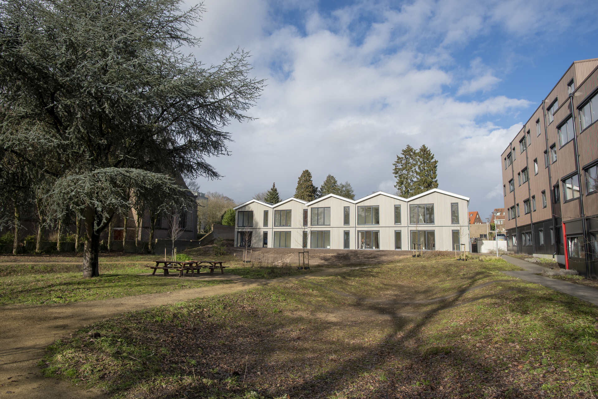 10 flexwoningen op tijdelijke locatie in Oosterbeek - Van den Nagel Modulaire Bouw
