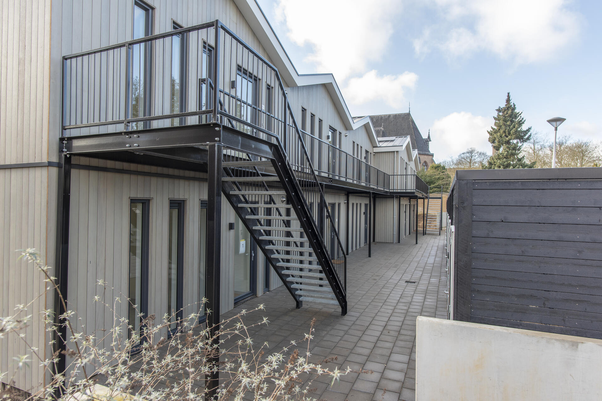 10 flexwoningen op tijdelijke locatie in Oosterbeek - Van den Nagel Modulaire Bouw